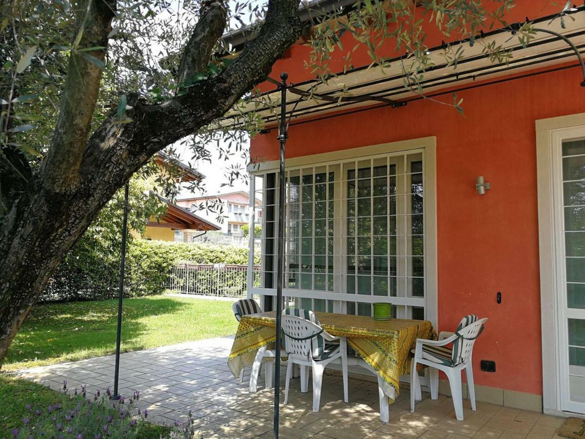 Casa Vacanze Stefy Пескантина Екстериор снимка
